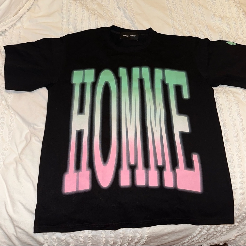 Homme Femme Twilight Black Tee size medium